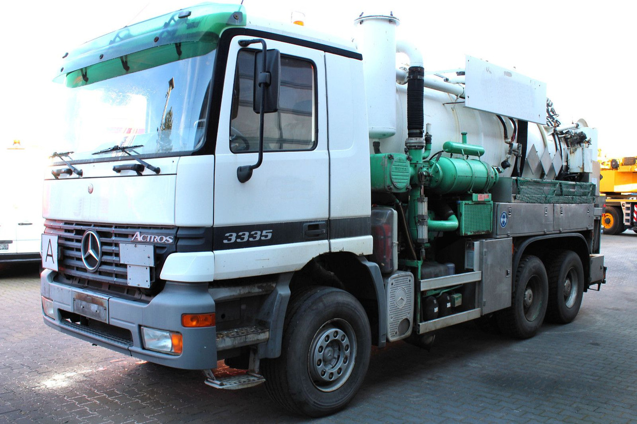 Mercedes-Benz Actros 3335 6x4 Kroll 13m³ HD-Kombi ADR/GGVS V2A - Vakuumska cisterna: slika 4 Mercedes-Benz Actros 3335 6x4 Kroll 13m³ HD-Kombi ADR/GGVS V2A - Vakuumska cisterna: slika 4