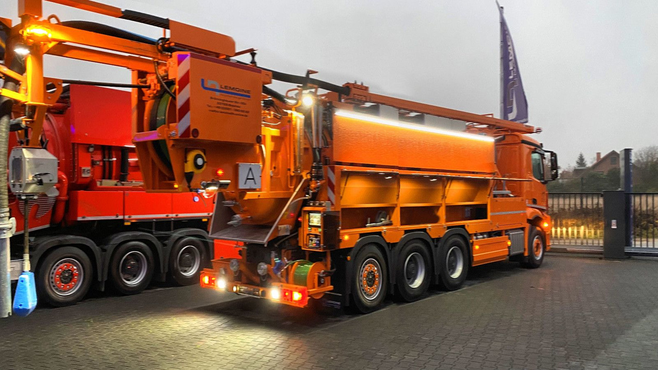 Mercedes-Benz Arocs 3551 8x4 Müller 16mCanalmaster F160EWA WRG - Vakuumska cisterna: slika 2 Mercedes-Benz Arocs 3551 8x4 Müller 16mCanalmaster F160EWA WRG - Vakuumska cisterna: slika 2