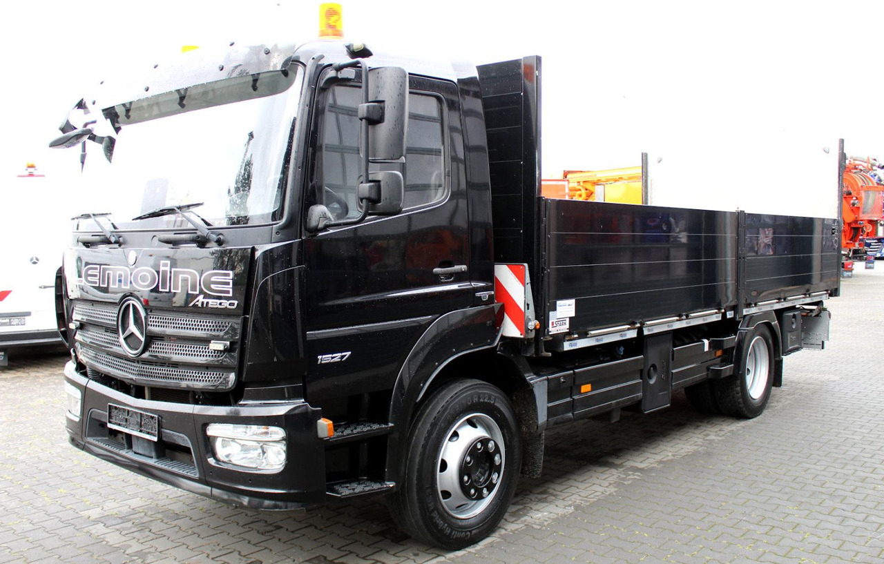 Mercedes-Benz Atego 1527 4x2 Pritsche + Ladebordwand - Kamion sa tovarnim sandukom: slika 2 Mercedes-Benz Atego 1527 4x2 Pritsche + Ladebordwand - Kamion sa tovarnim sandukom: slika 2