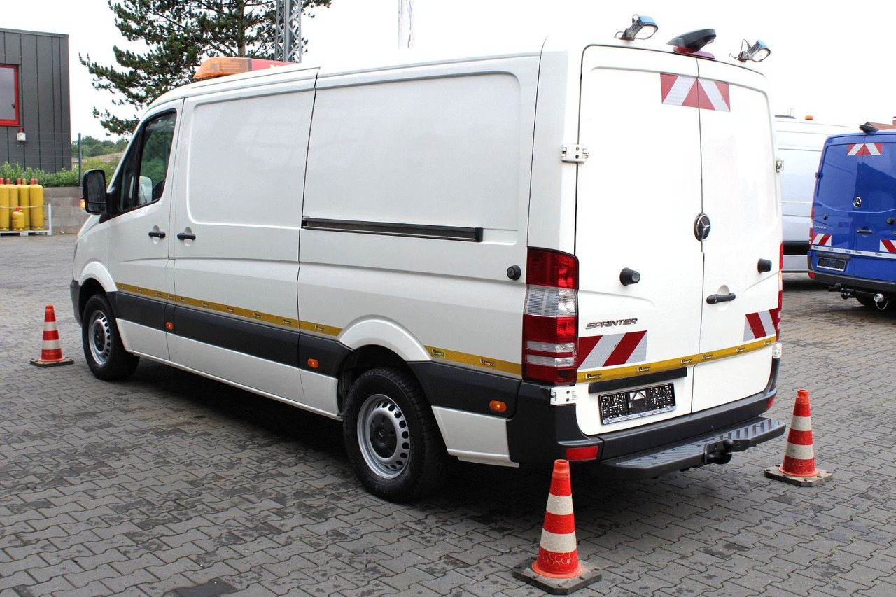 Mercedes-Benz Sprinter 316 CDI + Leistikow 1m³ HD-Spüler 3,5t - Vakuumska cisterna: slika 3 Mercedes-Benz Sprinter 316 CDI + Leistikow 1m³ HD-Spüler 3,5t - Vakuumska cisterna: slika 3
