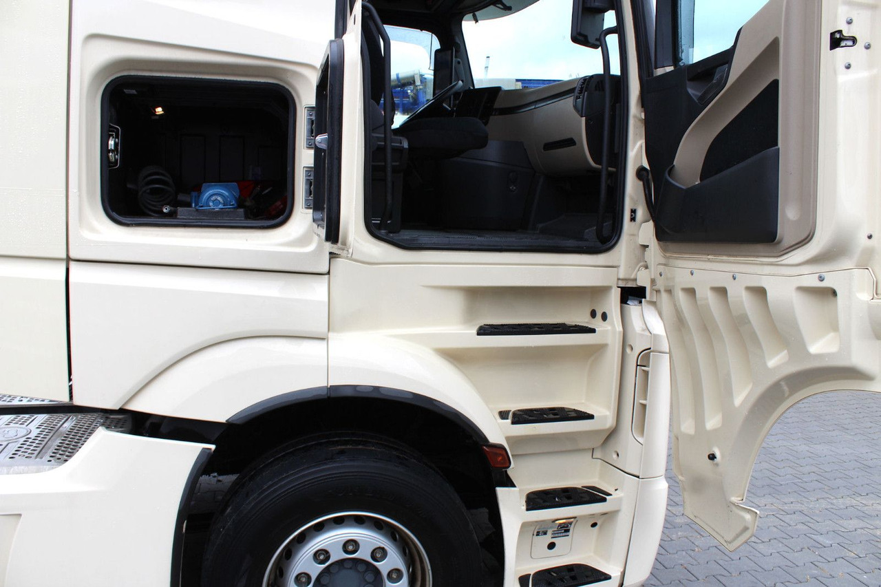 Tegljač Mercedes-Benz Actros 1848 LS 4x2 BigSpace (MP5) Vollverspoiler: slika 14 Tegljač Mercedes-Benz Actros 1848 LS 4x2 BigSpace (MP5) Vollverspoiler: slika 14