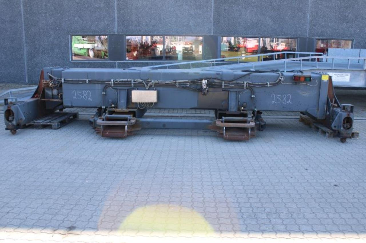 ELME 20-40" - Dodatak za Oprema za rukovanje materijalima: slika 1 ELME 20-40" - Dodatak za Oprema za rukovanje materijalima: slika 1