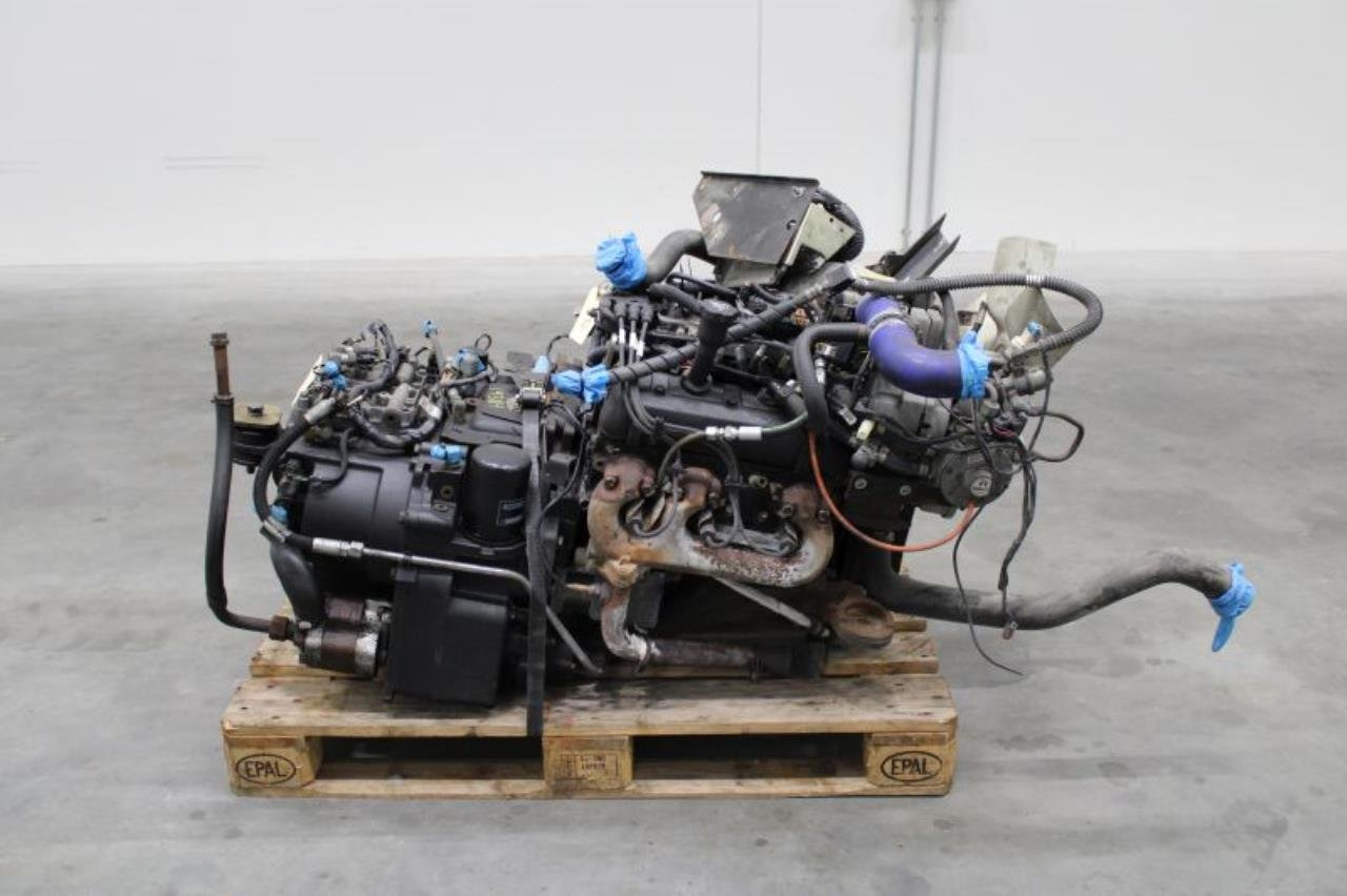 Hyster 4.3 L. V6 - Motor: slika 1 Hyster 4.3 L. V6 - Motor: slika 1