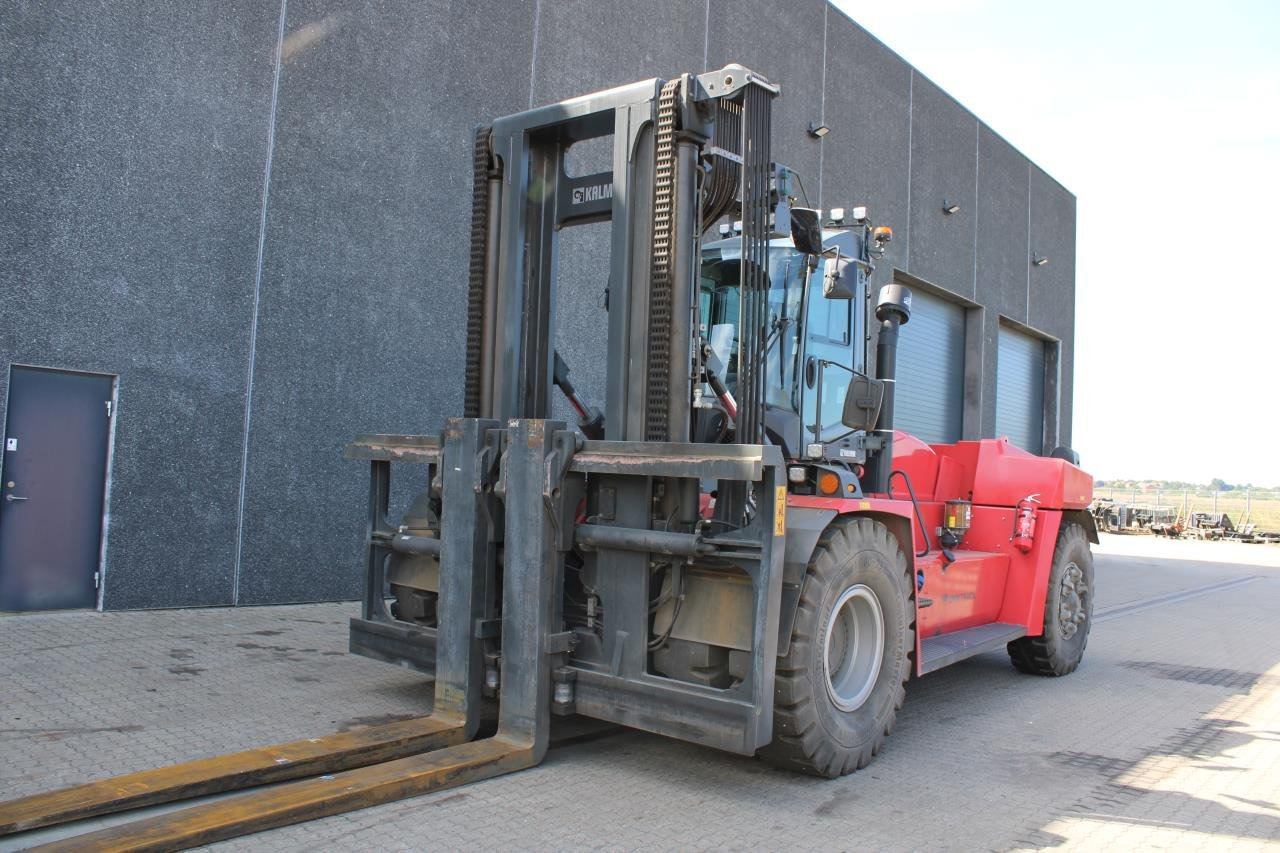 Kalmar DCG330-12 - Dizel viljuškar: slika 2 Kalmar DCG330-12 - Dizel viljuškar: slika 2