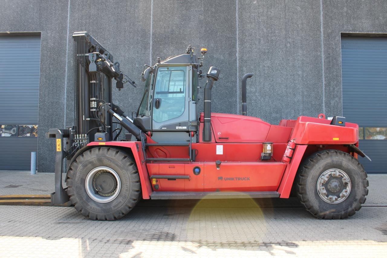 Kalmar DCG330-12 - Dizel viljuškar: slika 1 Kalmar DCG330-12 - Dizel viljuškar: slika 1