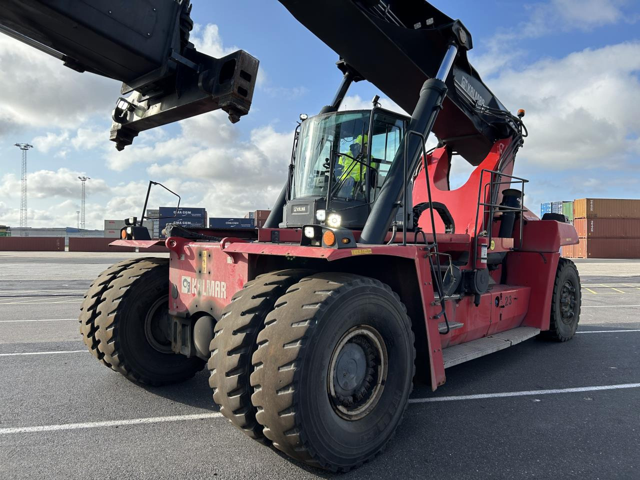 Kalmar DRG450-65S5 - Dizalica za kontejnere: slika 2 Kalmar DRG450-65S5 - Dizalica za kontejnere: slika 2