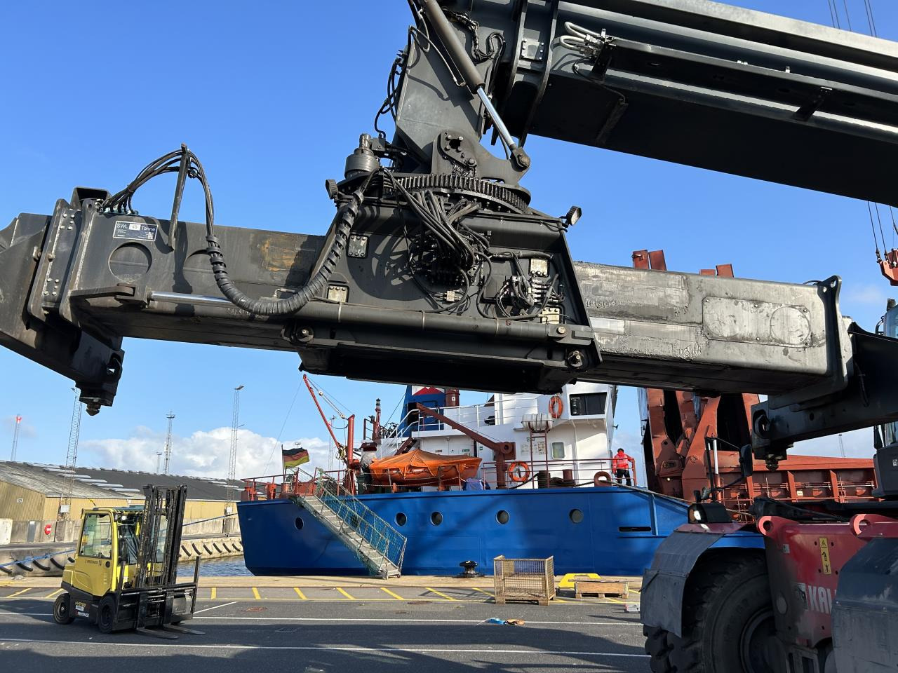 Kalmar DRG450-65S5 - Dizalica za kontejnere: slika 3 Kalmar DRG450-65S5 - Dizalica za kontejnere: slika 3