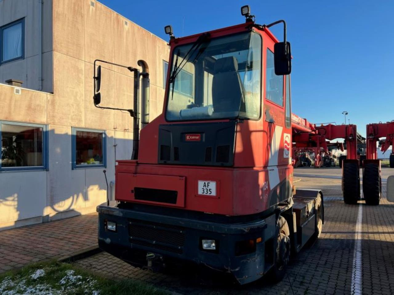 Kalmar TT618 - Terminalni traktor: slika 1 Kalmar TT618 - Terminalni traktor: slika 1