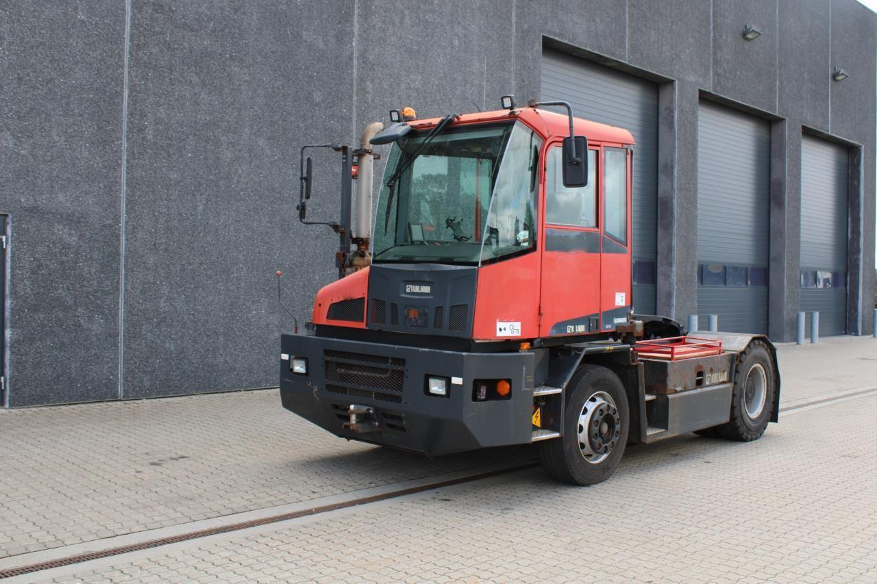 Kalmar TT618I - Terminalni traktor: slika 2 Kalmar TT618I - Terminalni traktor: slika 2
