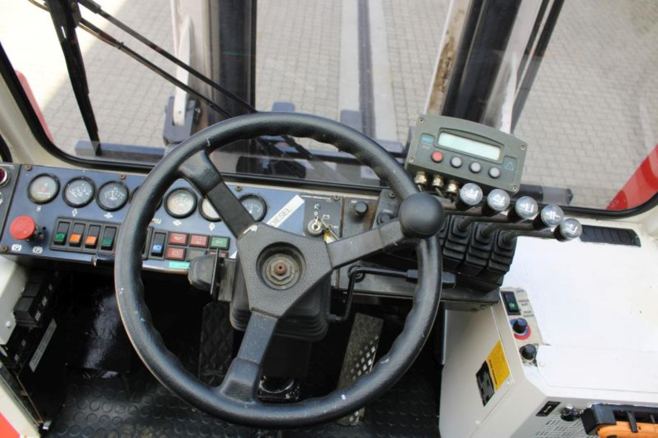 SveTruck 15120-35 - Dizel viljuškar: slika 4 SveTruck 15120-35 - Dizel viljuškar: slika 4