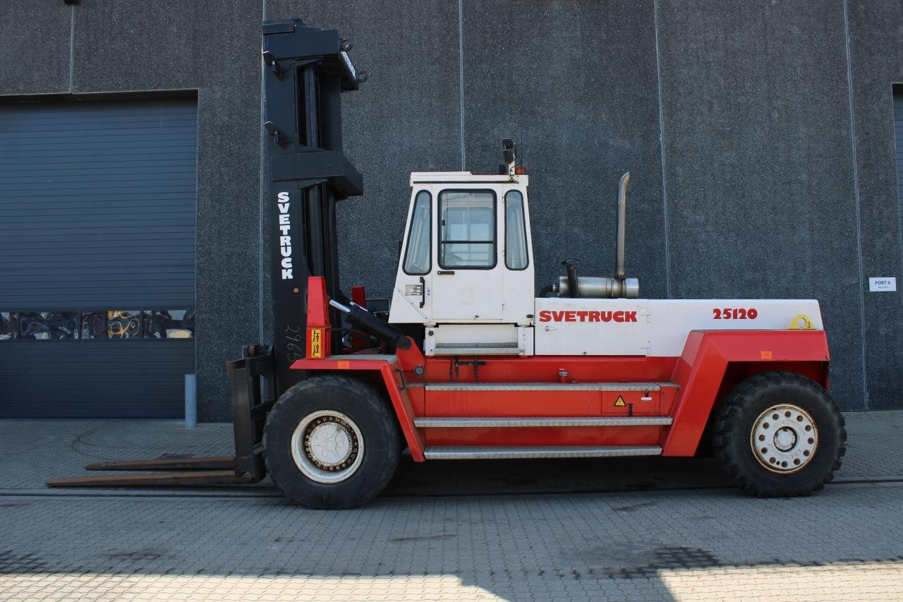 SveTruck 25120-42 - Dizel viljuškar: slika 1 SveTruck 25120-42 - Dizel viljuškar: slika 1