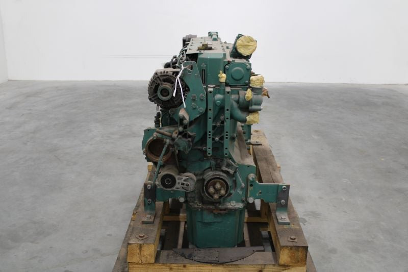 Volvo TAD 750 VE - Motor: slika 2 Volvo TAD 750 VE - Motor: slika 2