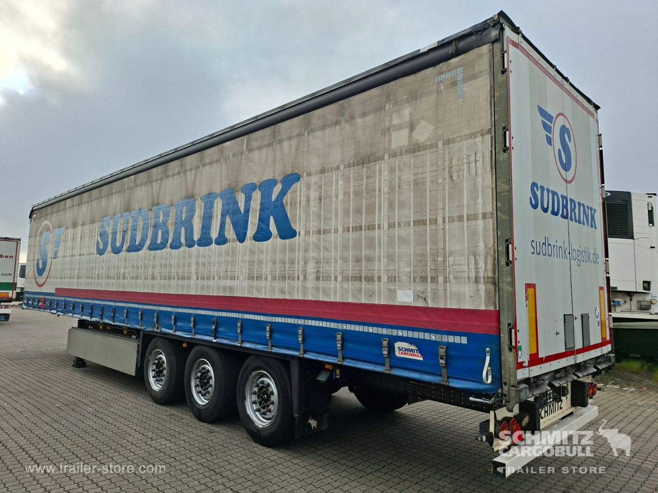 SCHMITZ Auflieger Curtainsider Standard - Poluprikolica sa ceradom: slika 4 SCHMITZ Auflieger Curtainsider Standard - Poluprikolica sa ceradom: slika 4