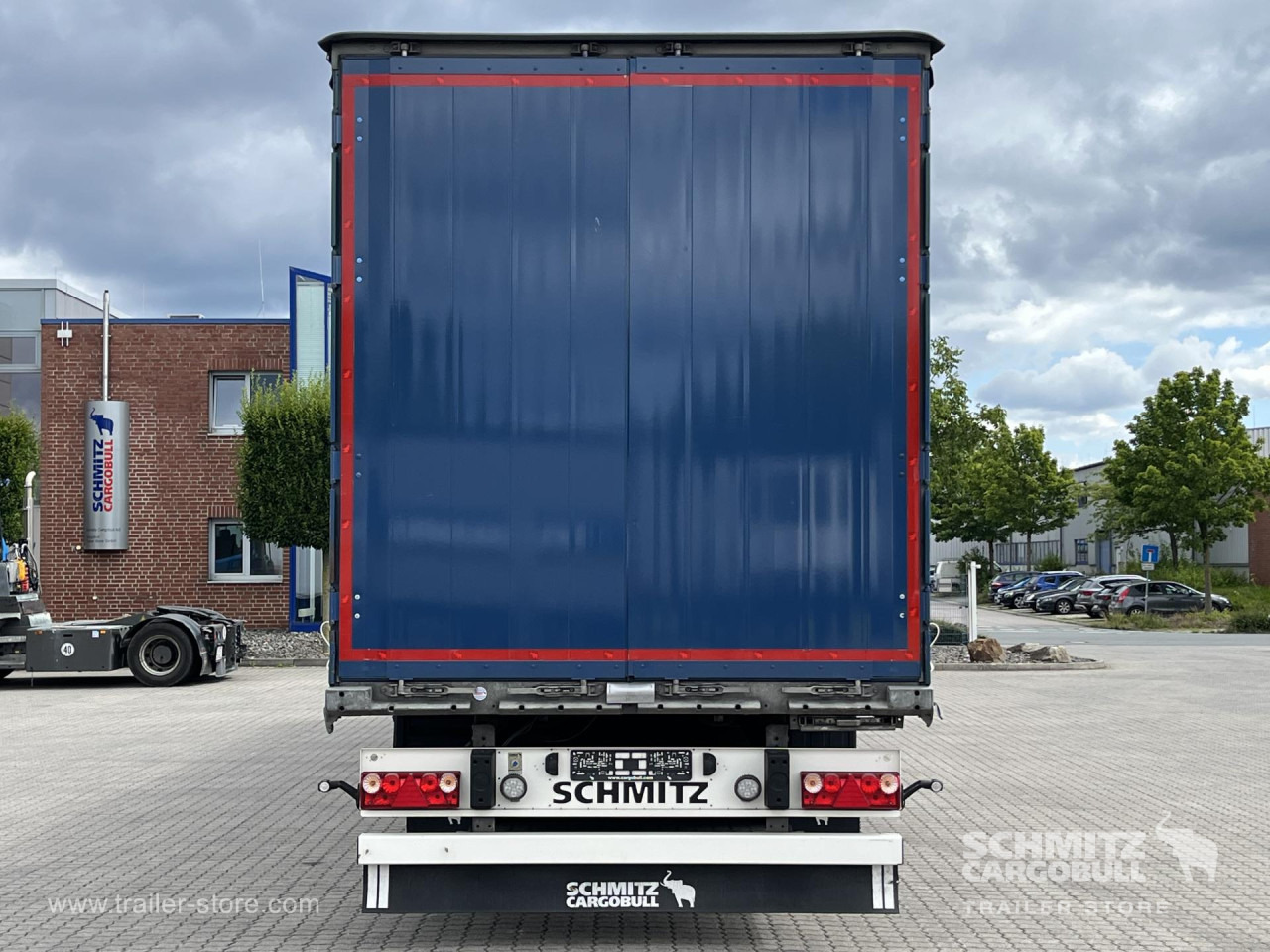 SCHMITZ Auflieger Curtainsider Standard - Poluprikolica sa ceradom: slika 3 SCHMITZ Auflieger Curtainsider Standard - Poluprikolica sa ceradom: slika 3