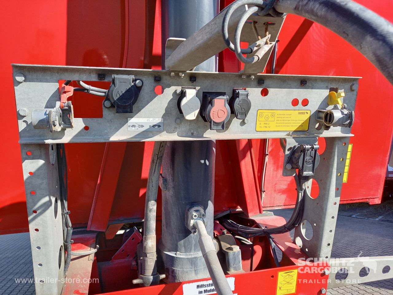 SCHMITZ Auflieger Kipper Alukastenmulde Insulated - Poluprikolica istovarivača: slika 4 SCHMITZ Auflieger Kipper Alukastenmulde Insulated - Poluprikolica istovarivača: slika 4