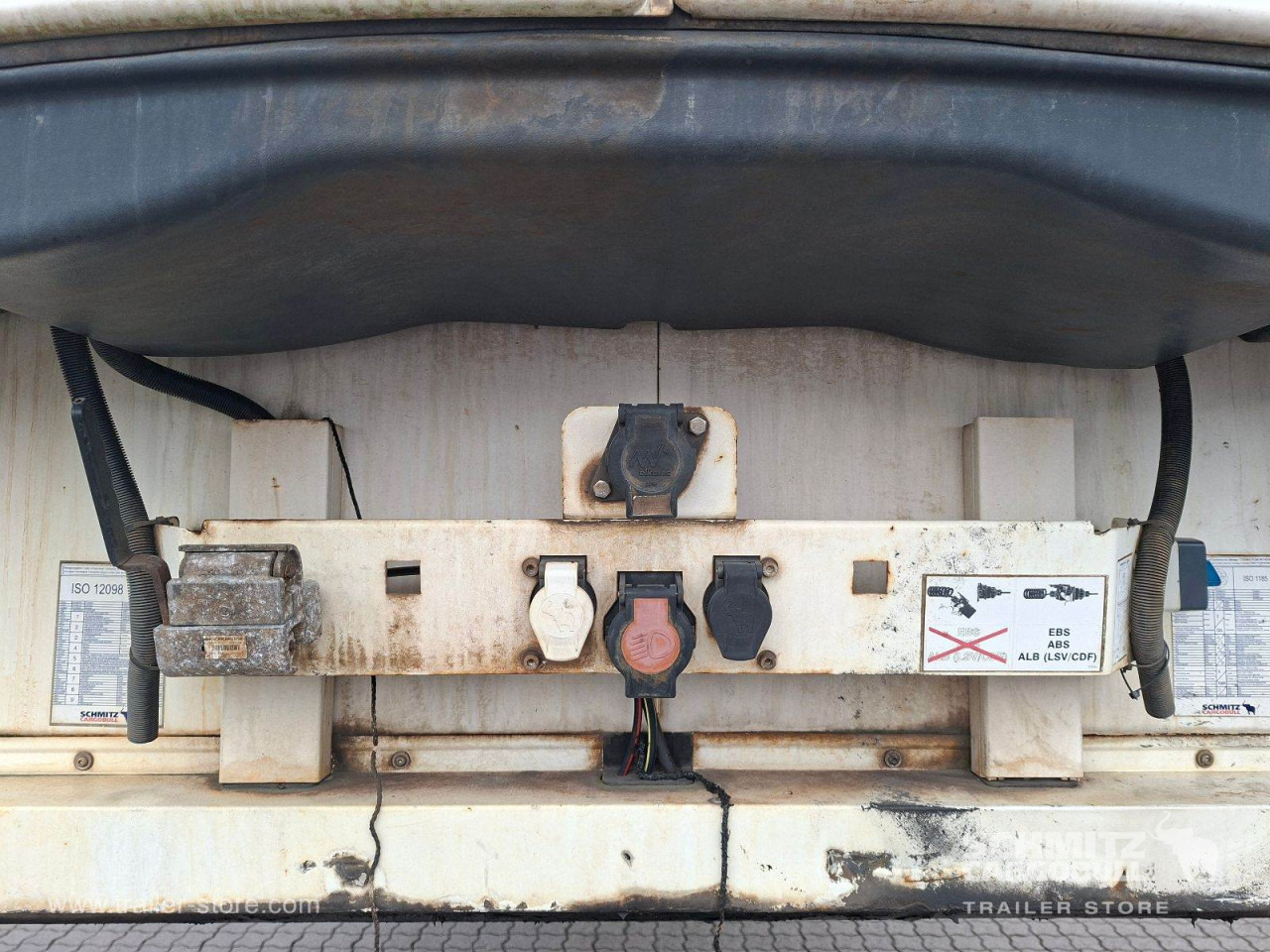 SCHMITZ Auflieger Tiefkühler Multitemp Double deck - Izotermička poluprikolica: slika 5 SCHMITZ Auflieger Tiefkühler Multitemp Double deck - Izotermička poluprikolica: slika 5