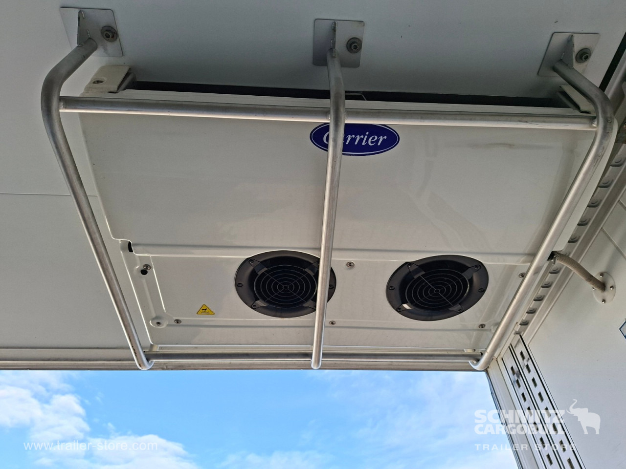 SCHMITZ Auflieger Tiefkühler Multitemp Double deck - Izotermička poluprikolica: slika 4 SCHMITZ Auflieger Tiefkühler Multitemp Double deck - Izotermička poluprikolica: slika 4