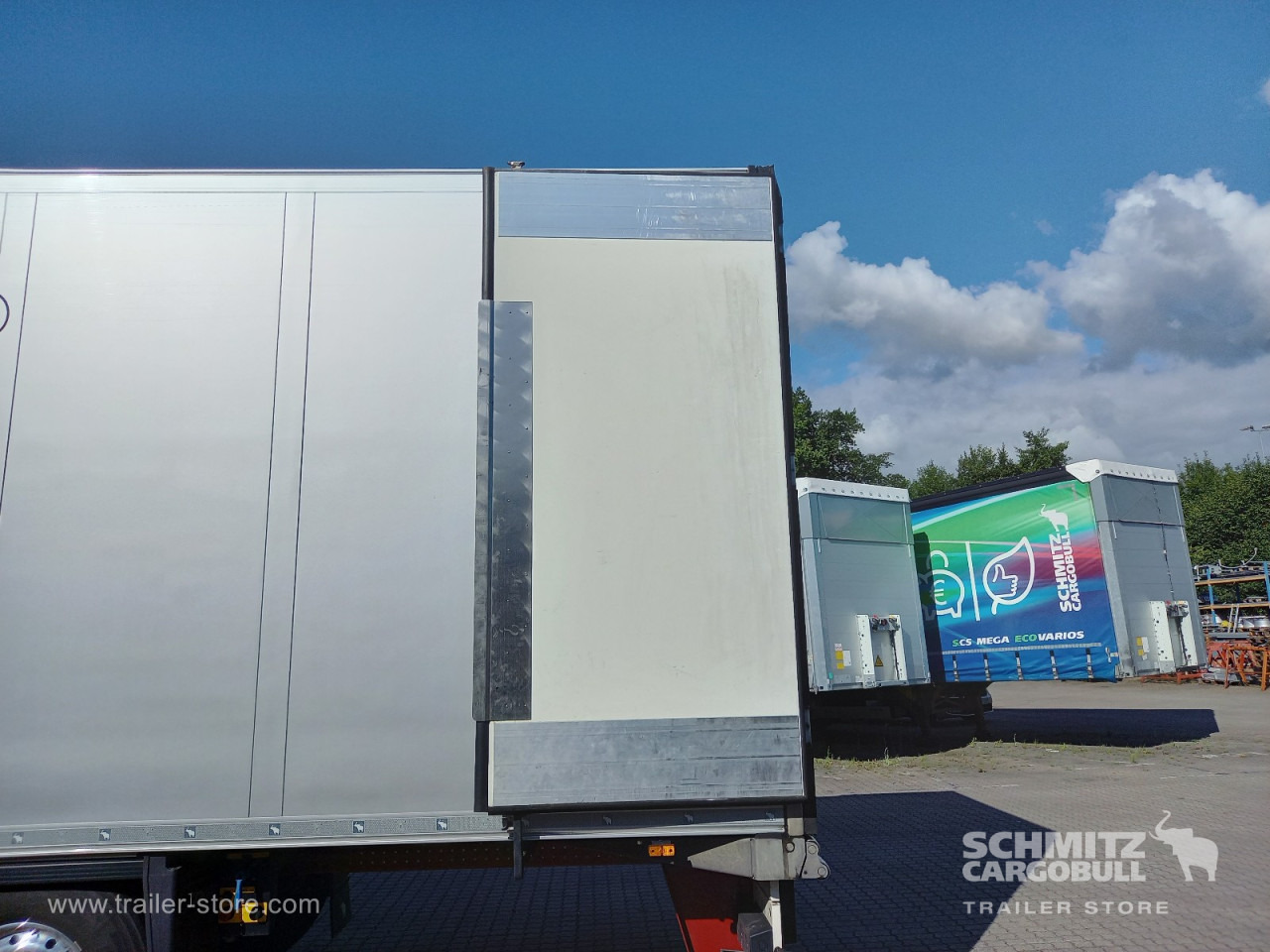 SCHMITZ Auflieger Tiefkühler Multitemp - Izotermička poluprikolica: slika 4 SCHMITZ Auflieger Tiefkühler Multitemp - Izotermička poluprikolica: slika 4