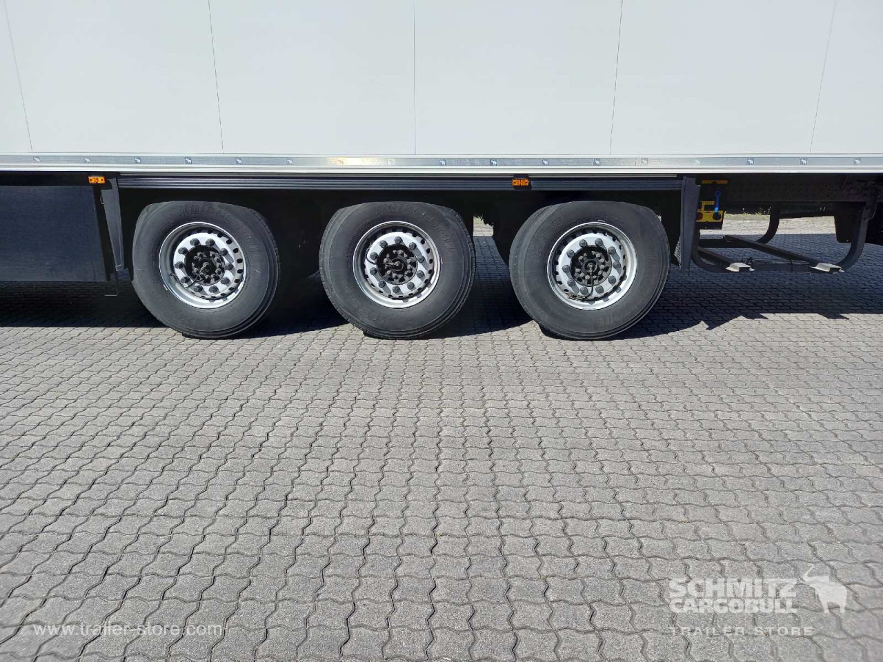 SCHMITZ Auflieger Tiefkühler Standard Double deck - Izotermička poluprikolica: slika 5 SCHMITZ Auflieger Tiefkühler Standard Double deck - Izotermička poluprikolica: slika 5
