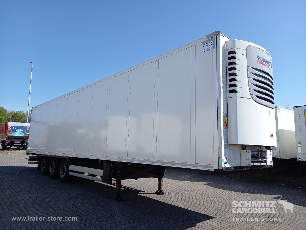 SCHMITZ Auflieger Tiefkühler Standard Double deck - Izotermička poluprikolica: slika 1 SCHMITZ Auflieger Tiefkühler Standard Double deck - Izotermička poluprikolica: slika 1