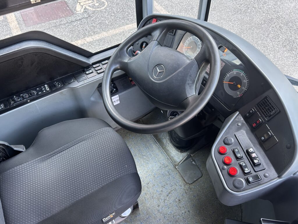 Gradski autobus N.1 MERCEDES BENZ CONECTO 12MT – Anno 2016: slika 9