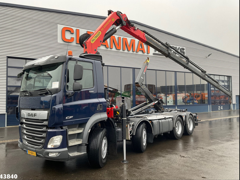 DAF FAD CF 530 8x4 Euro 6 Palfinger 33 Tonmeter laadkraan - Kamion sa hidrauličnom kukom, Kamion sa dizalicom: slika 1 DAF FAD CF 530 8x4 Euro 6 Palfinger 33 Tonmeter laadkraan - Kamion sa hidrauličnom kukom, Kamion sa dizalicom: slika 1