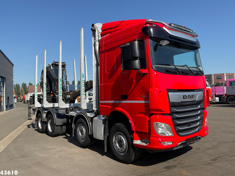 DAF FAD XF 530 8x4 Holzkran - Kamion sa dizalicom: slika 4 DAF FAD XF 530 8x4 Holzkran - Kamion sa dizalicom: slika 4