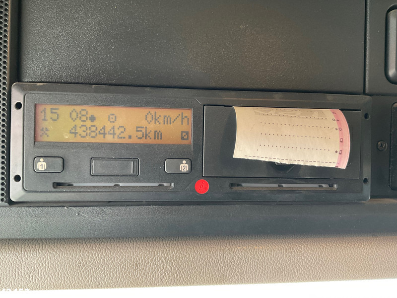 Kamion sa hidrauličnom kukom DAF FAK CF 460 Tridem 8x2 Euro 6 VDL 30 Ton haakarmsysteem: slika 17