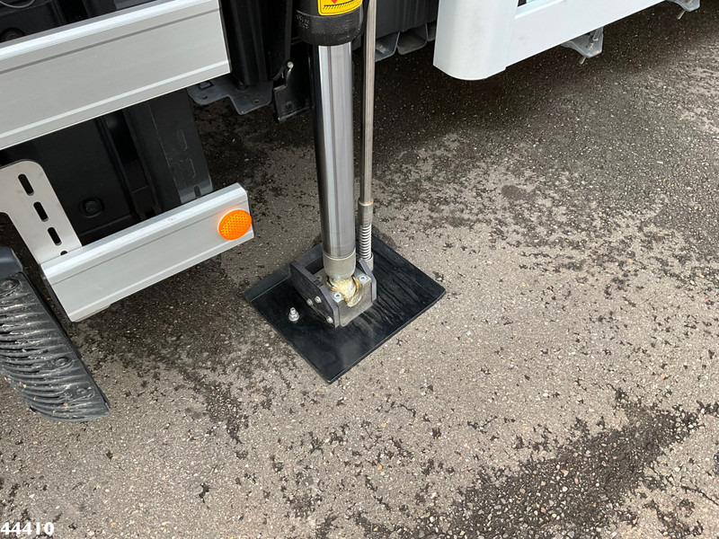 DAF FAN XD 340 Euro 6 Hiab 23 Tonmeter laadkraan DAF FAN XD 340 Euro 6 Hiab 23 Tonmeter laadkraan: slika 13 DAF FAN XD 340 Euro 6 Hiab 23 Tonmeter laadkraan DAF FAN XD 340 Euro 6 Hiab 23 Tonmeter laadkraan: slika 13