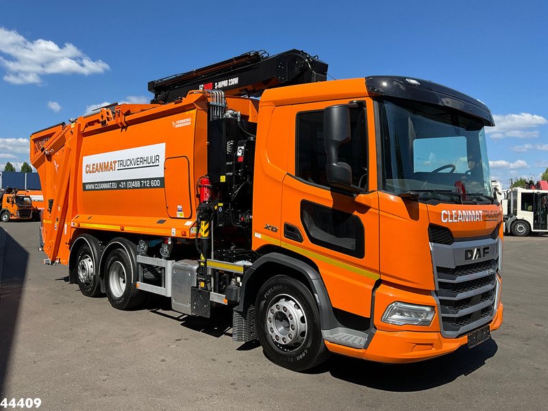 DAF FAN XD 340 Hiab 23 Tonmeter laadkraan - Kamion za smeće: slika 4 DAF FAN XD 340 Hiab 23 Tonmeter laadkraan - Kamion za smeće: slika 4