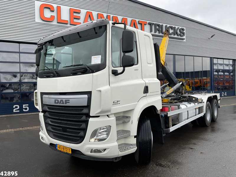 DAF FAS CF 460 Euro 6 Palfinger haakarmsysteem - Kamion sa hidrauličnom kukom: slika 1 DAF FAS CF 460 Euro 6 Palfinger haakarmsysteem - Kamion sa hidrauličnom kukom: slika 1