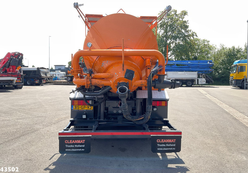 DAF FAX 85 CF 340 Droge stoffen blaas installatie Just 21.613 km! - Vakuumska cisterna: slika 4 DAF FAX 85 CF 340 Droge stoffen blaas installatie Just 21.613 km! - Vakuumska cisterna: slika 4