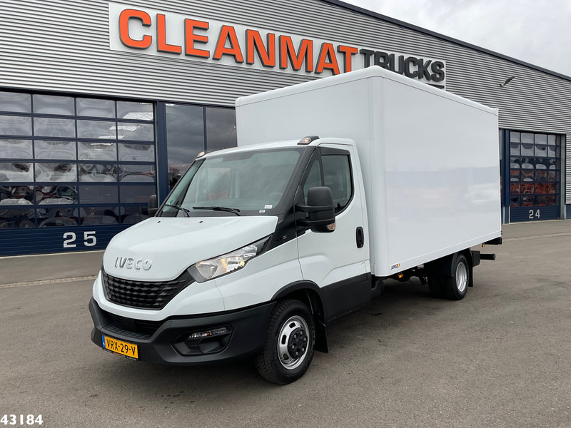 Iveco Daily 35C16 2.3 met laadklep - Kamion sa zatvorenim sandukom: slika 1 Iveco Daily 35C16 2.3 met laadklep - Kamion sa zatvorenim sandukom: slika 1