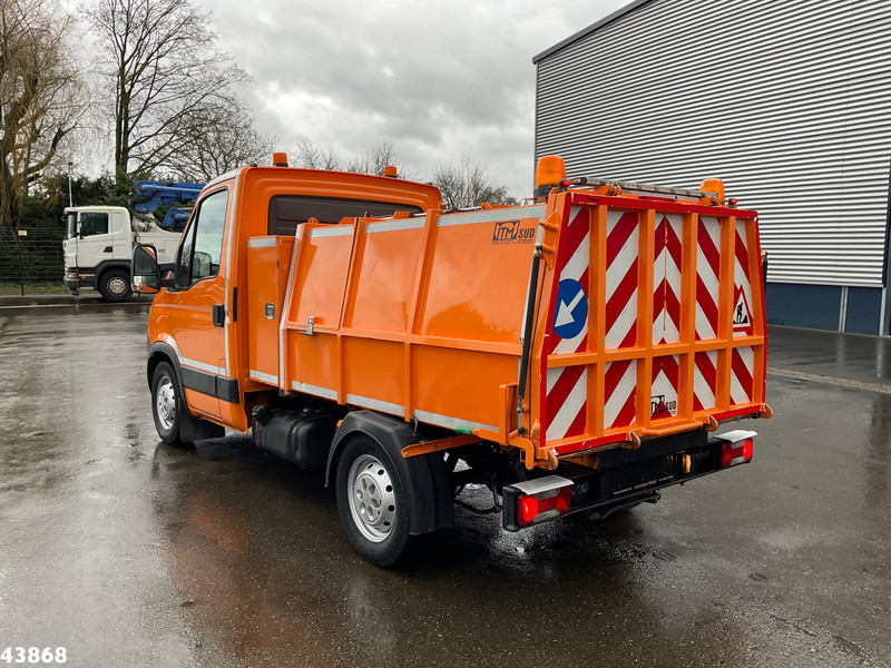 Iveco Daily 35S12 ITM 3,5 m³ veegvuilopbouw - Kamion za smeće: slika 4 Iveco Daily 35S12 ITM 3,5 m³ veegvuilopbouw - Kamion za smeće: slika 4
