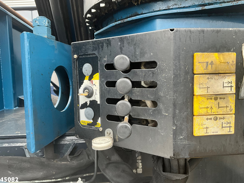 Kamion sa dizalicom Iveco Trakker AD260T41 Euro 5 6x4 Full Steel Palfinger 36 Tm laadkraan Just 133.291 km!: slika 9