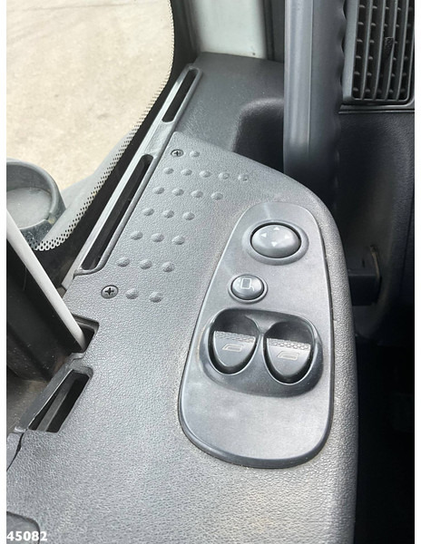 Kamion sa dizalicom Iveco Trakker AD260T41 Euro 5 6x4 Full Steel Palfinger 36 Tm laadkraan Just 133.291 km!: slika 18