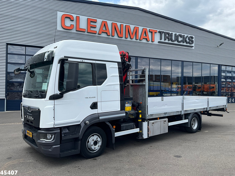 MAN TGL 12.220 Euro 6 Palfinger 11 Tonmeter laadkraan Just 60.518 km! - Kamion sa dizalicom: slika 2 MAN TGL 12.220 Euro 6 Palfinger 11 Tonmeter laadkraan Just 60.518 km! - Kamion sa dizalicom: slika 2