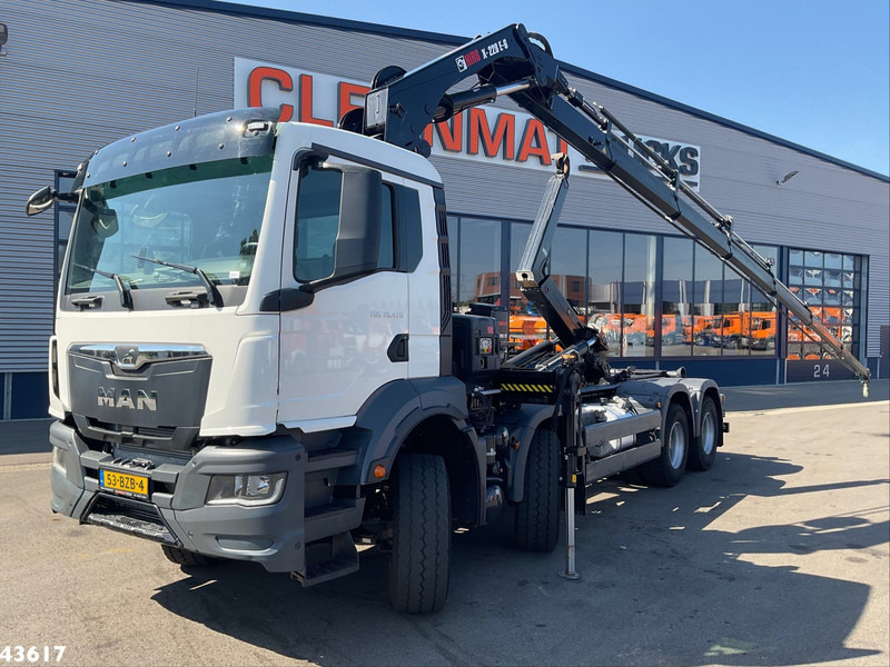 MAN TGS 32.470 8x4 Euro 6 Hiab 22 Tonmeter laadkraan Just 68.765 Km! - Kamion sa hidrauličnom kukom: slika 1 MAN TGS 32.470 8x4 Euro 6 Hiab 22 Tonmeter laadkraan Just 68.765 Km! - Kamion sa hidrauličnom kukom: slika 1