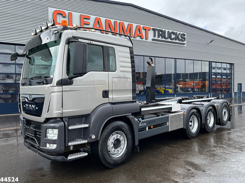 Kamion sa hidrauličnom kukom MAN TGS 35.500 8x4 Euro 6 VDL 25 Ton haakarmsysteem: slika 6