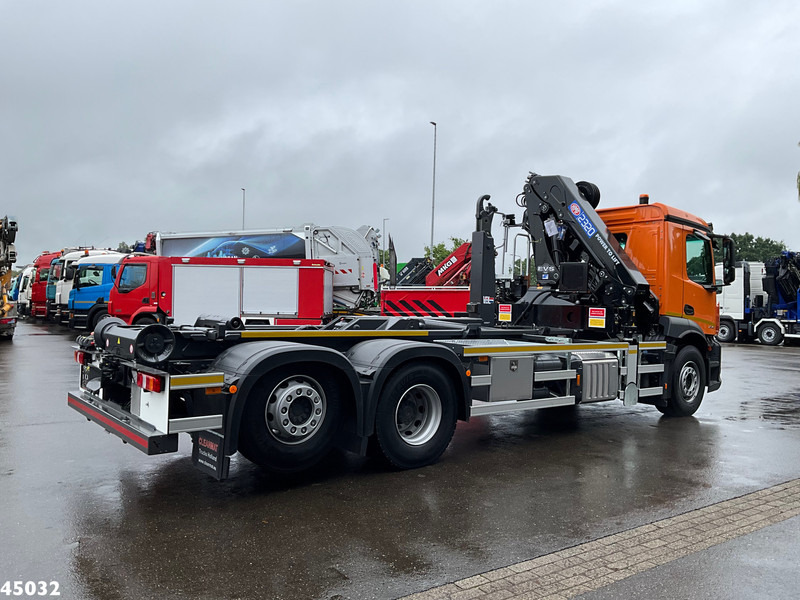Mercedes-Benz ACTROS 2543 HMF 23 Tonmeter laadkraan - Kamion sa hidrauličnom kukom: slika 4 Mercedes-Benz ACTROS 2543 HMF 23 Tonmeter laadkraan - Kamion sa hidrauličnom kukom: slika 4
