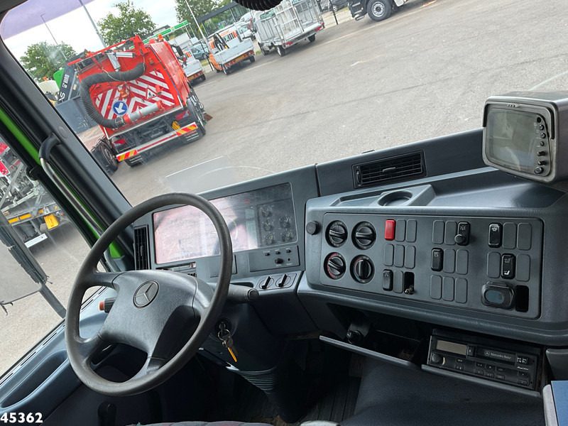 Kamion sa hidrauličnom kukom, Kamion sa dizalicom Mercedes-Benz Actros 1931 AK 4x4 Hiab 12 Tonmeter laadkraan: slika 10