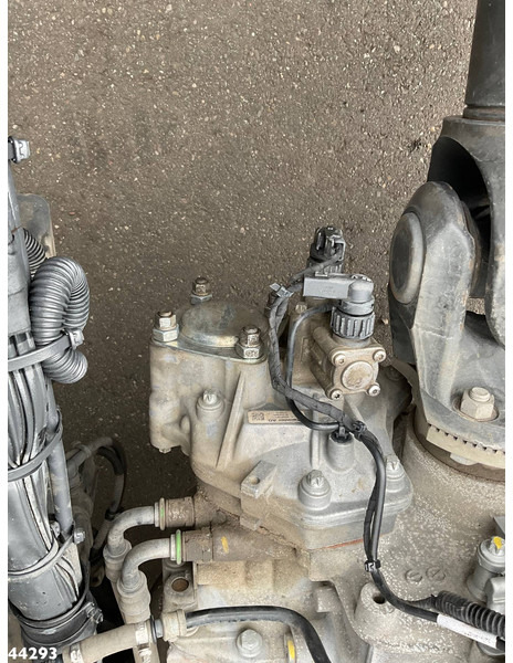 Mercedes-Benz Antos 2545 Euro 6 Chassis Cabine - Kamion sa golom šasijom i zatvorenom kabinom: slika 5 Mercedes-Benz Antos 2545 Euro 6 Chassis Cabine - Kamion sa golom šasijom i zatvorenom kabinom: slika 5