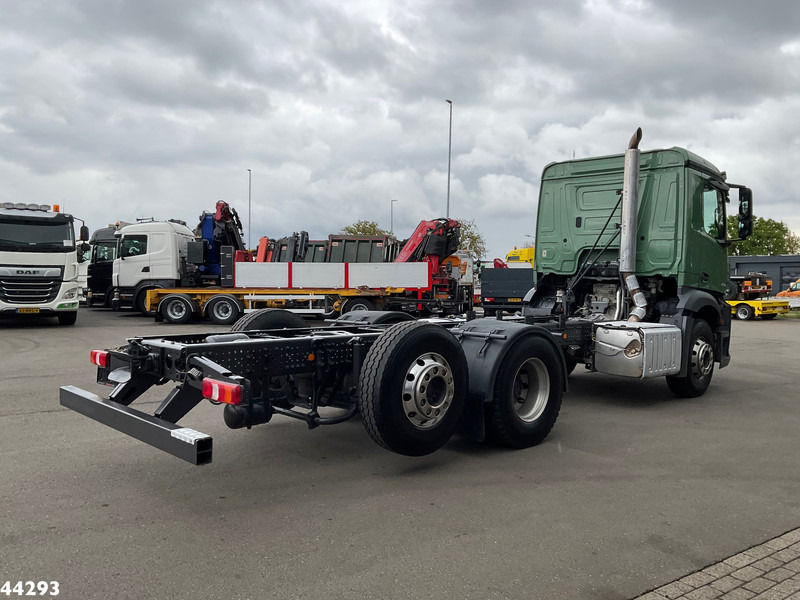 Mercedes-Benz Antos 2545 Euro 6 Chassis Cabine - Kamion sa golom šasijom i zatvorenom kabinom: slika 4 Mercedes-Benz Antos 2545 Euro 6 Chassis Cabine - Kamion sa golom šasijom i zatvorenom kabinom: slika 4