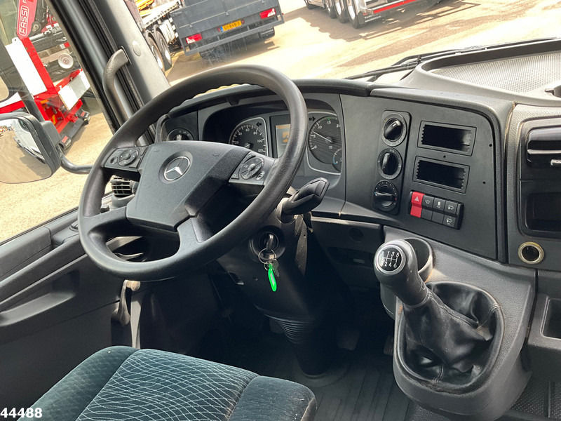Kamion sa hidrauličnom kukom Mercedes-Benz Atego 1218 Euro 6 Manual 7 Ton haakarmsysteem: slika 13 Kamion sa hidrauličnom kukom Mercedes-Benz Atego 1218 Euro 6 Manual 7 Ton haakarmsysteem: slika 13