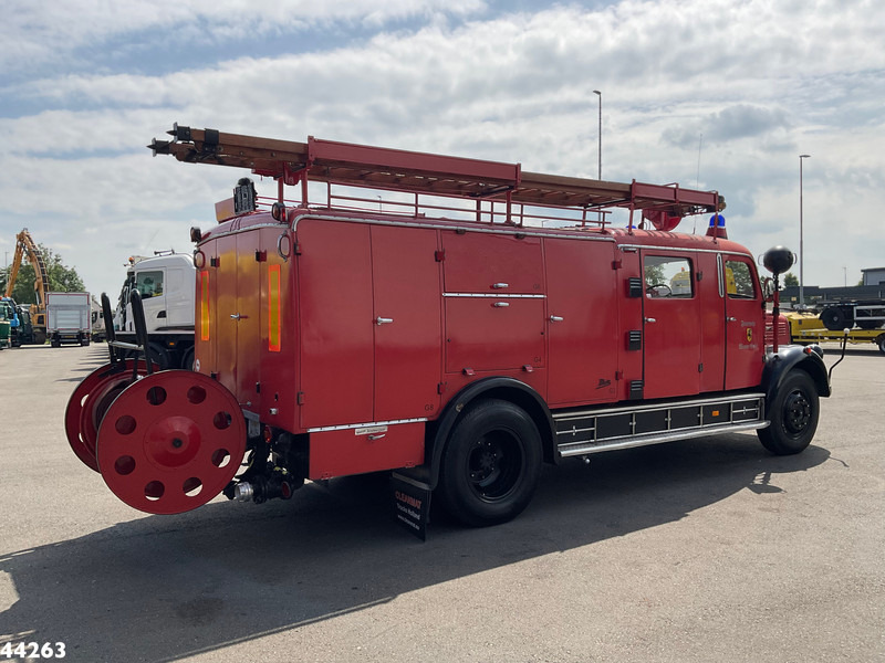 Mercedes-Benz LF 311 Oldtimer Feuerwehrfahrzeug Just 35.940 km! - Vatrogasni kamion: slika 5 Mercedes-Benz LF 311 Oldtimer Feuerwehrfahrzeug Just 35.940 km! - Vatrogasni kamion: slika 5