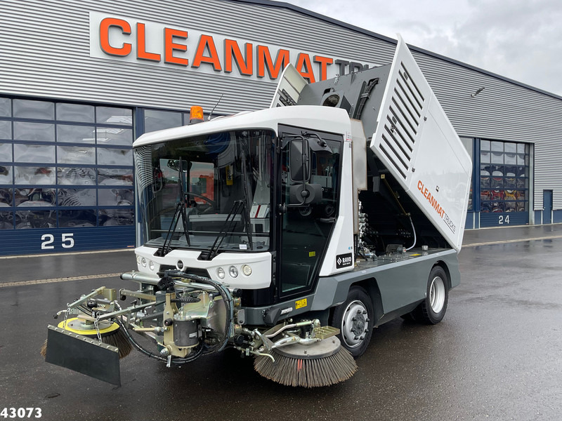 Ravo 540 STH Euro 6 with 3-rd brush - Autočistilica: slika 1 Ravo 540 STH Euro 6 with 3-rd brush - Autočistilica: slika 1