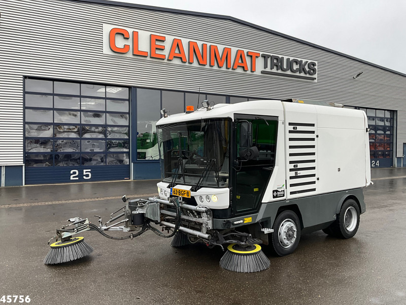 Ravo 580 with 3-rd brush - Autočistilica: slika 2 Ravo 580 with 3-rd brush - Autočistilica: slika 2