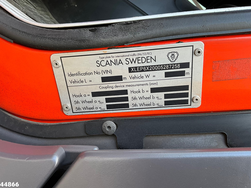 Kamion sa golom šasijom i zatvorenom kabinom Scania P 280 Chassis cabine with PTO: slika 16