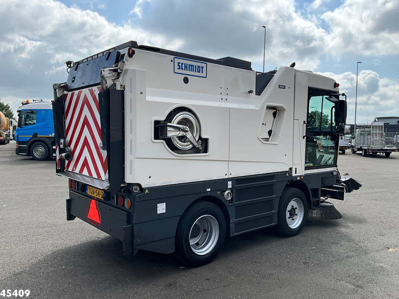 Schmidt Cleango 500 Compact Euro 6 with 3-rd brush - Autočistilica: slika 5 Schmidt Cleango 500 Compact Euro 6 with 3-rd brush - Autočistilica: slika 5