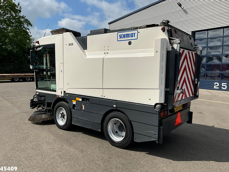 Schmidt Cleango 500 Compact Euro 6 with 3-rd brush - Autočistilica: slika 4 Schmidt Cleango 500 Compact Euro 6 with 3-rd brush - Autočistilica: slika 4